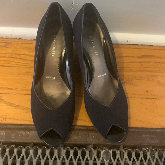 Amalfi Shoes - Amalfi black wedge heels size 6.5